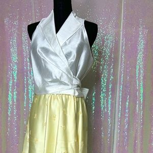 Embrace the sunshine in this enchanting ensemble!